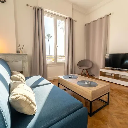 Centre-ville 2 Refait A Neuf En Etage Apartment Nice